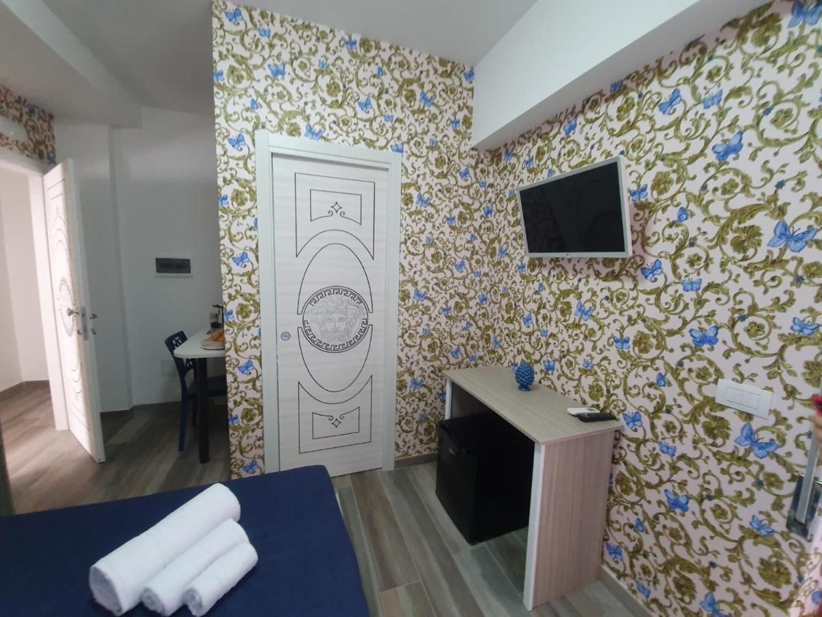 Domus Luxury Tropea Apartamento Exterior foto